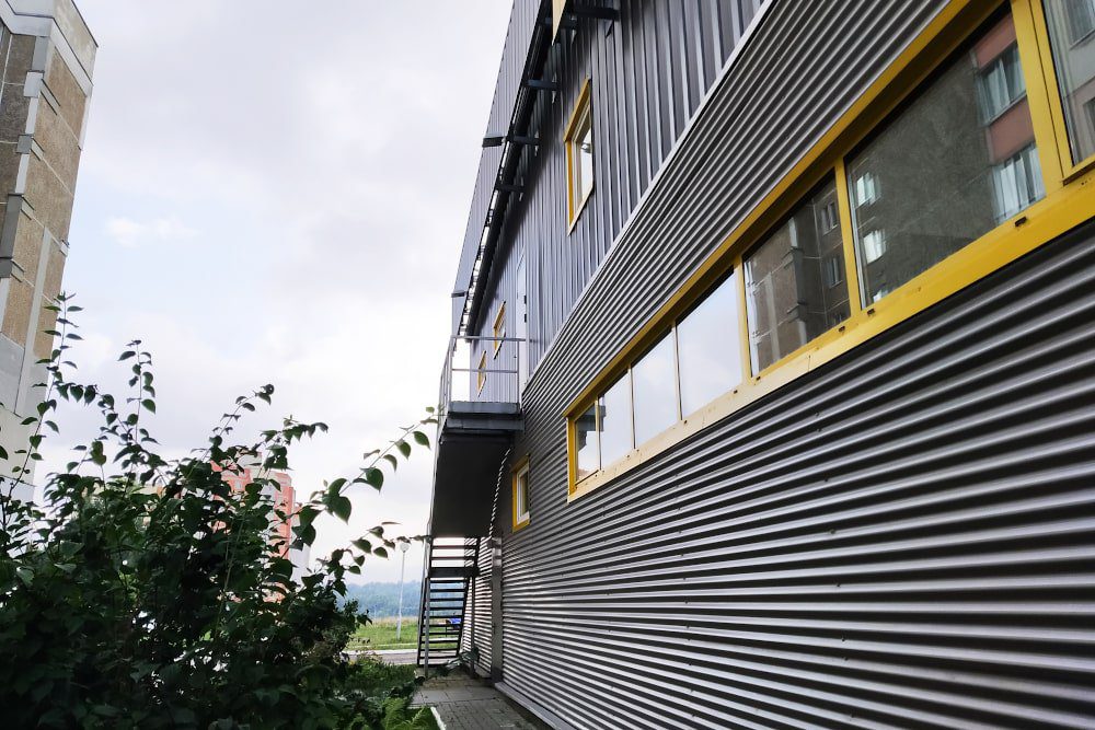 Can You Paint Vinyl & Aluminum Siding?